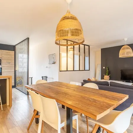 La Gergovia #parking#terrasse *