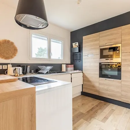 La Gergovia #parking#terrasse * Romagnat