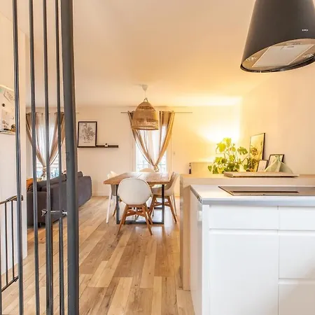 La Gergovia #parking#terrasse *