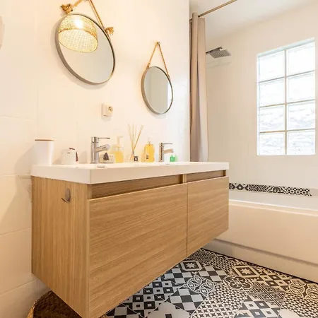 Daire La Gergovia #parking#terrasse